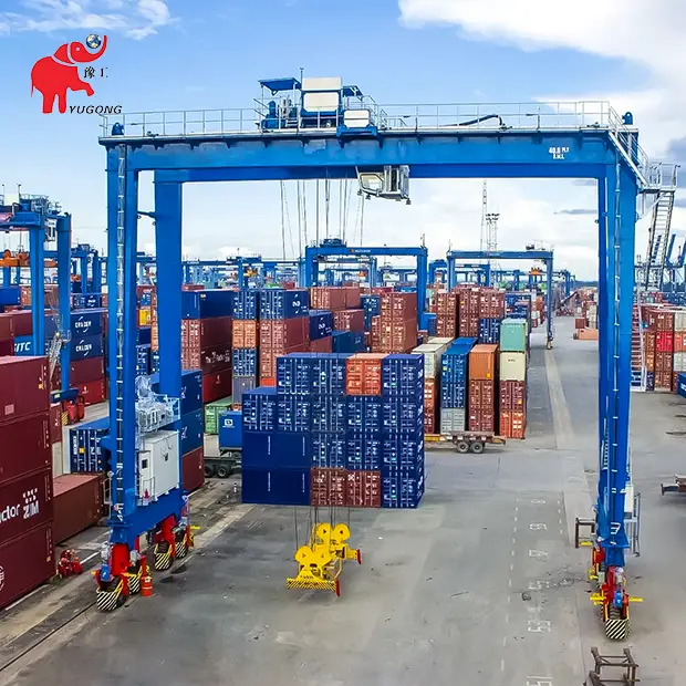 Kozlovoy konteynernyy kran RTG